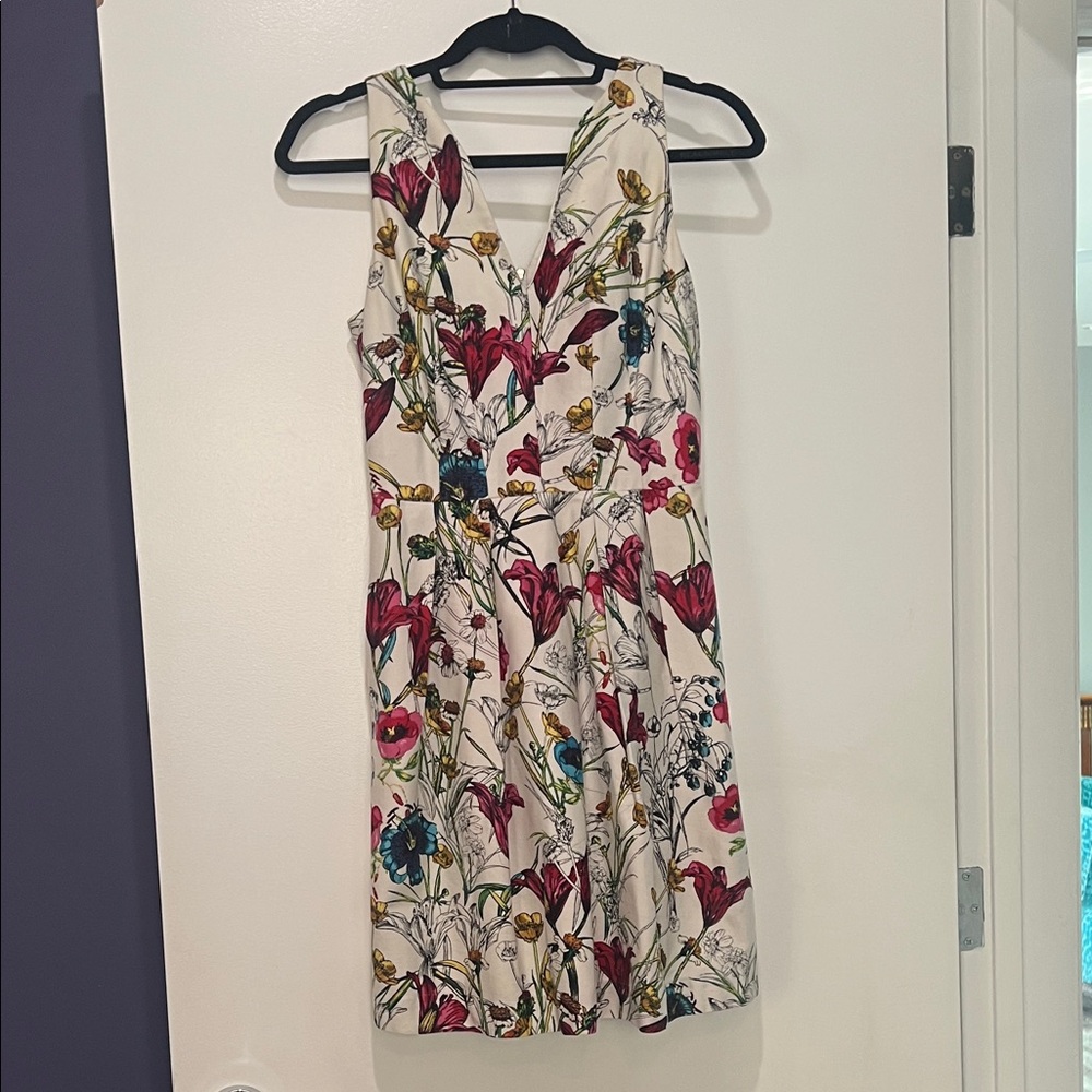 Saks Fifth Avenue Floral V-Neck Mini Dress - White red pink blue size 2.